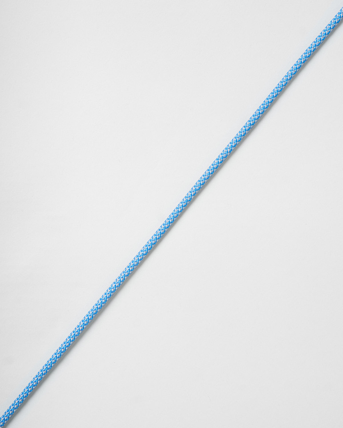 Rooster SPC bout polyester 4mm bleu au mètre