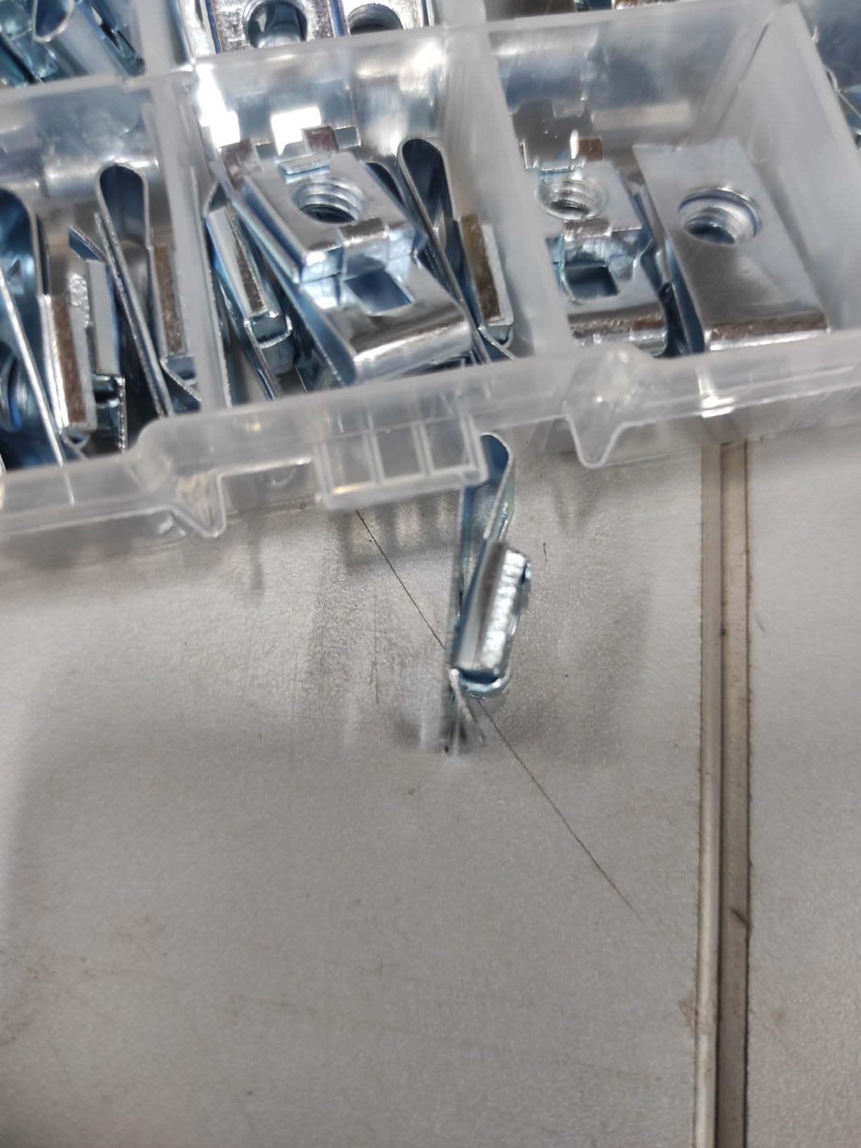 Tissting M6 écrou clip en U acier lot 50 + boîte