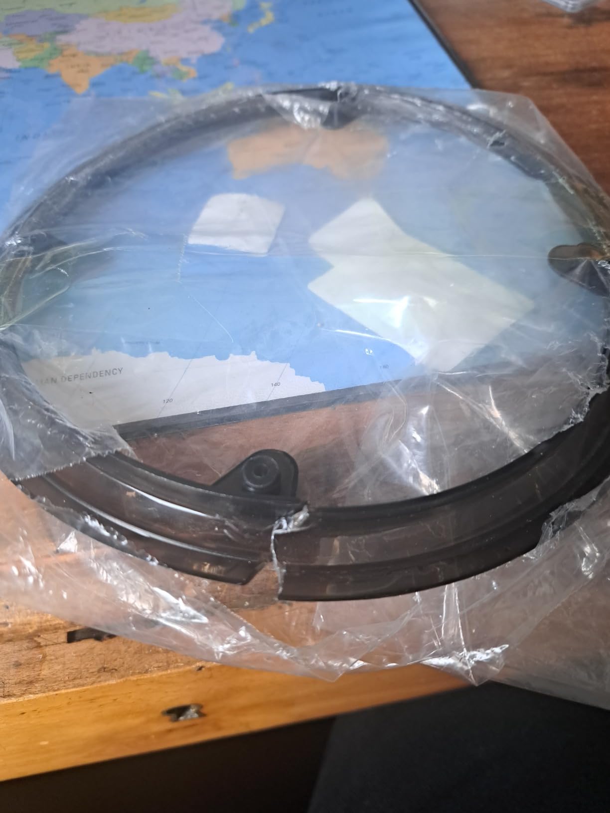 Tissting garde-chaîne vélo plateau plastique noir 4 trous
