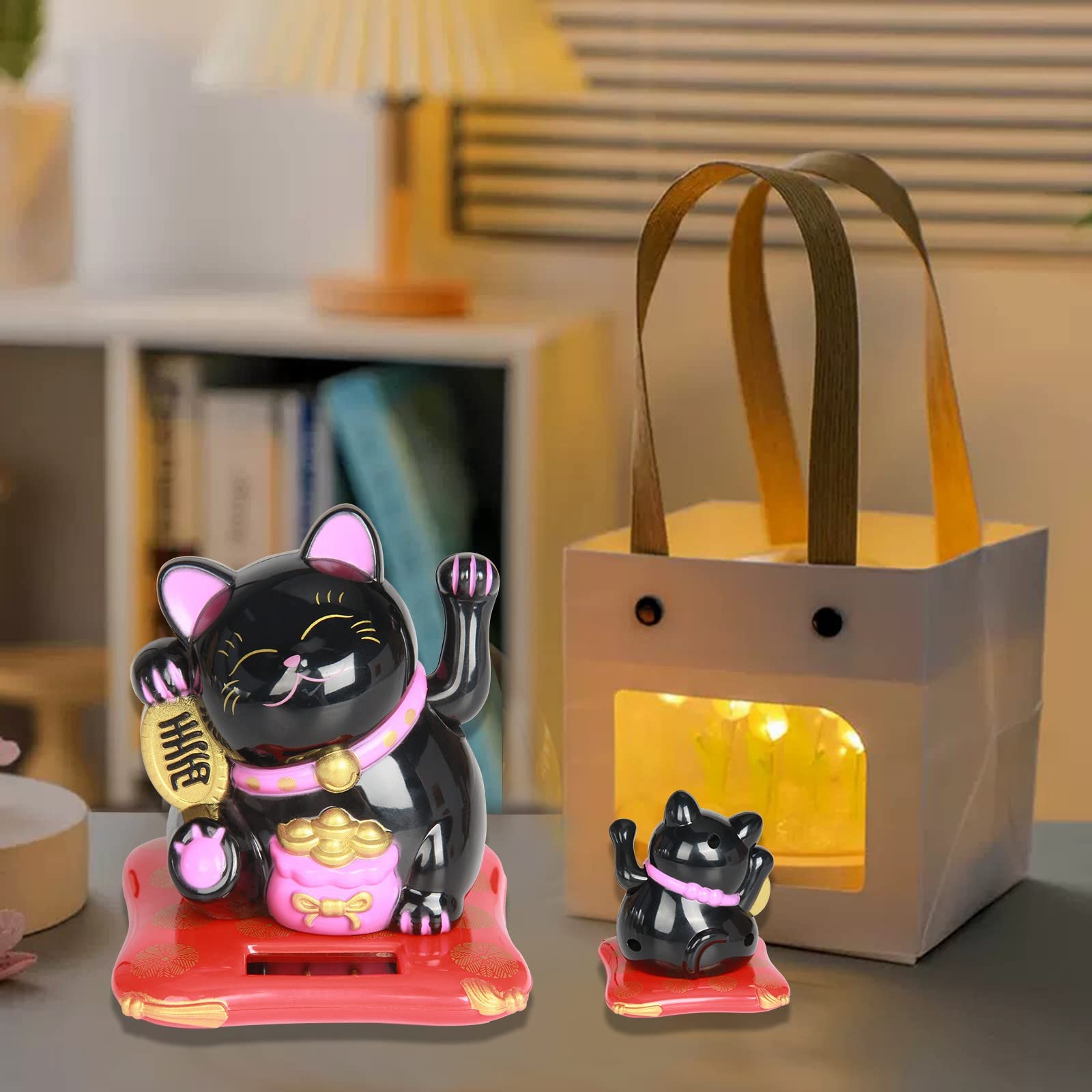 Jadeshay Maneki Neko chat porte-bonheur solaire noir